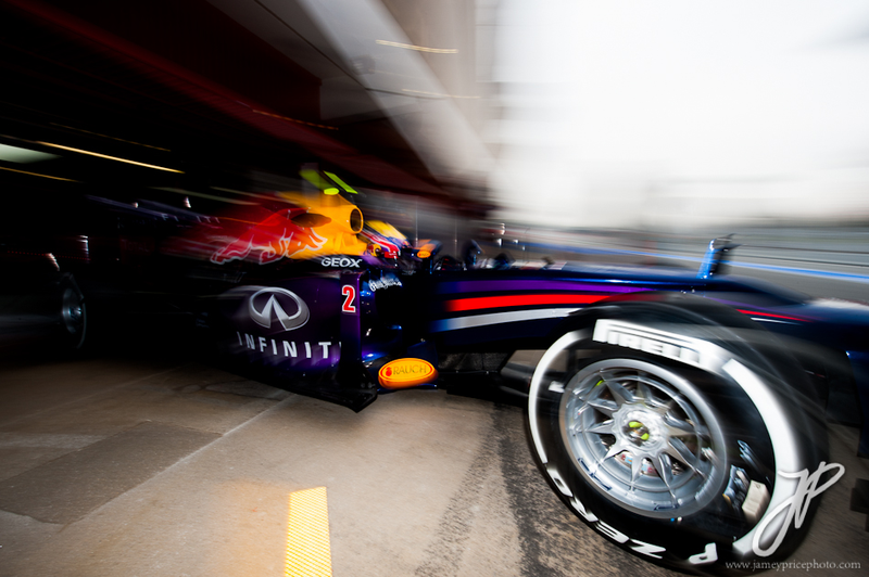Illustration for article titled The Tense Beauty Of Formula One Practice In Barcelona